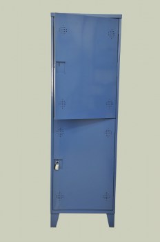 ארון 2 דלתות מחולק לגובה